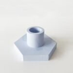 Castiçal Hexagonal em Concreto Branco.