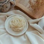 Vela Aesthetic Peônia e Bandeja Decorativa - Imagem 5